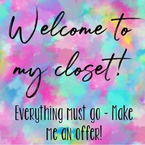 ☀️REASONABLE OFFERS WELCOME☀️